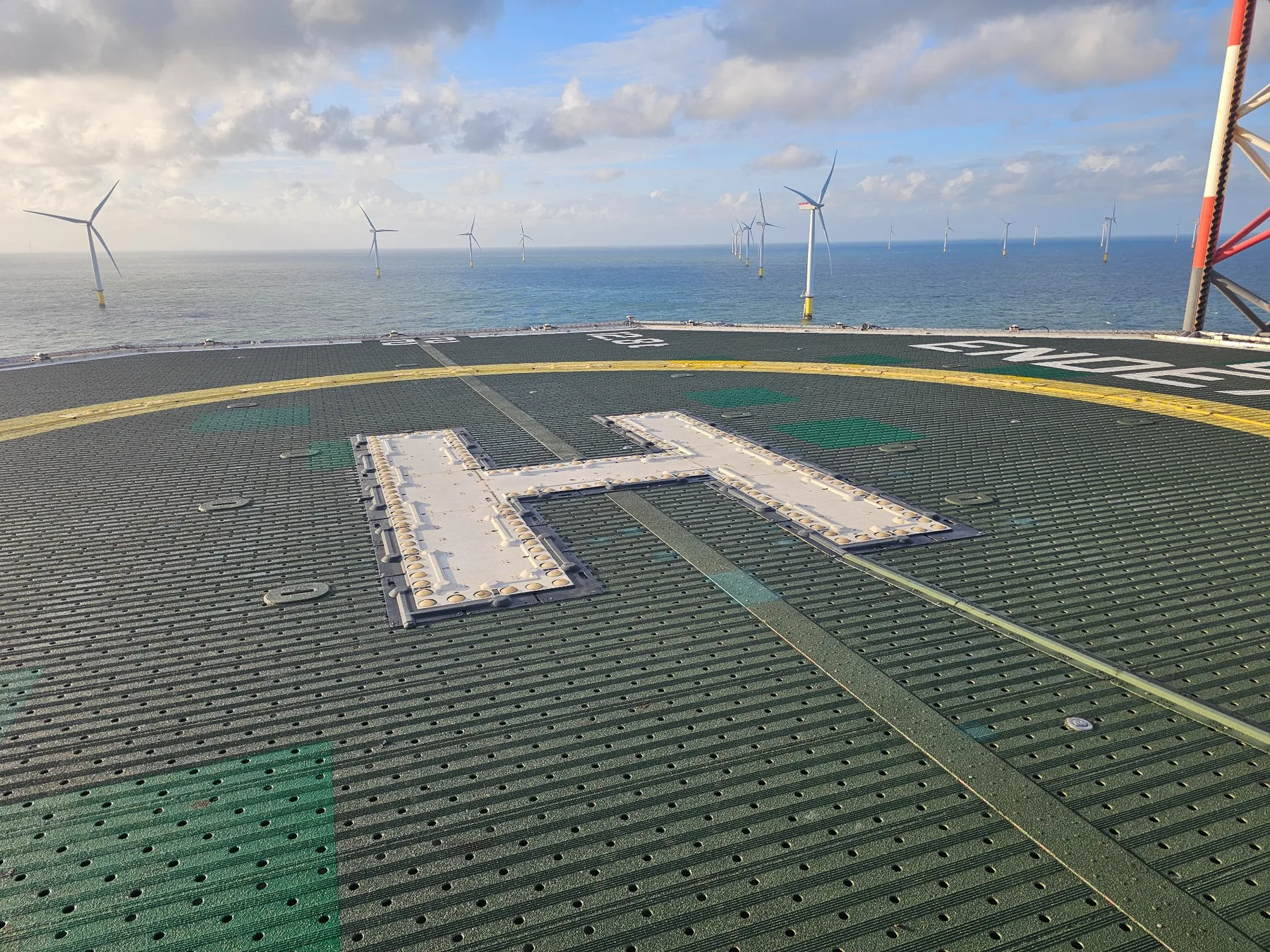 Offshore wind farm viewed from a helideck